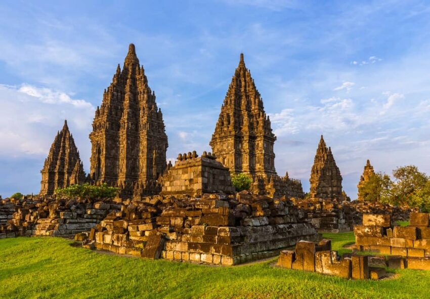 sejarah candi prambanan